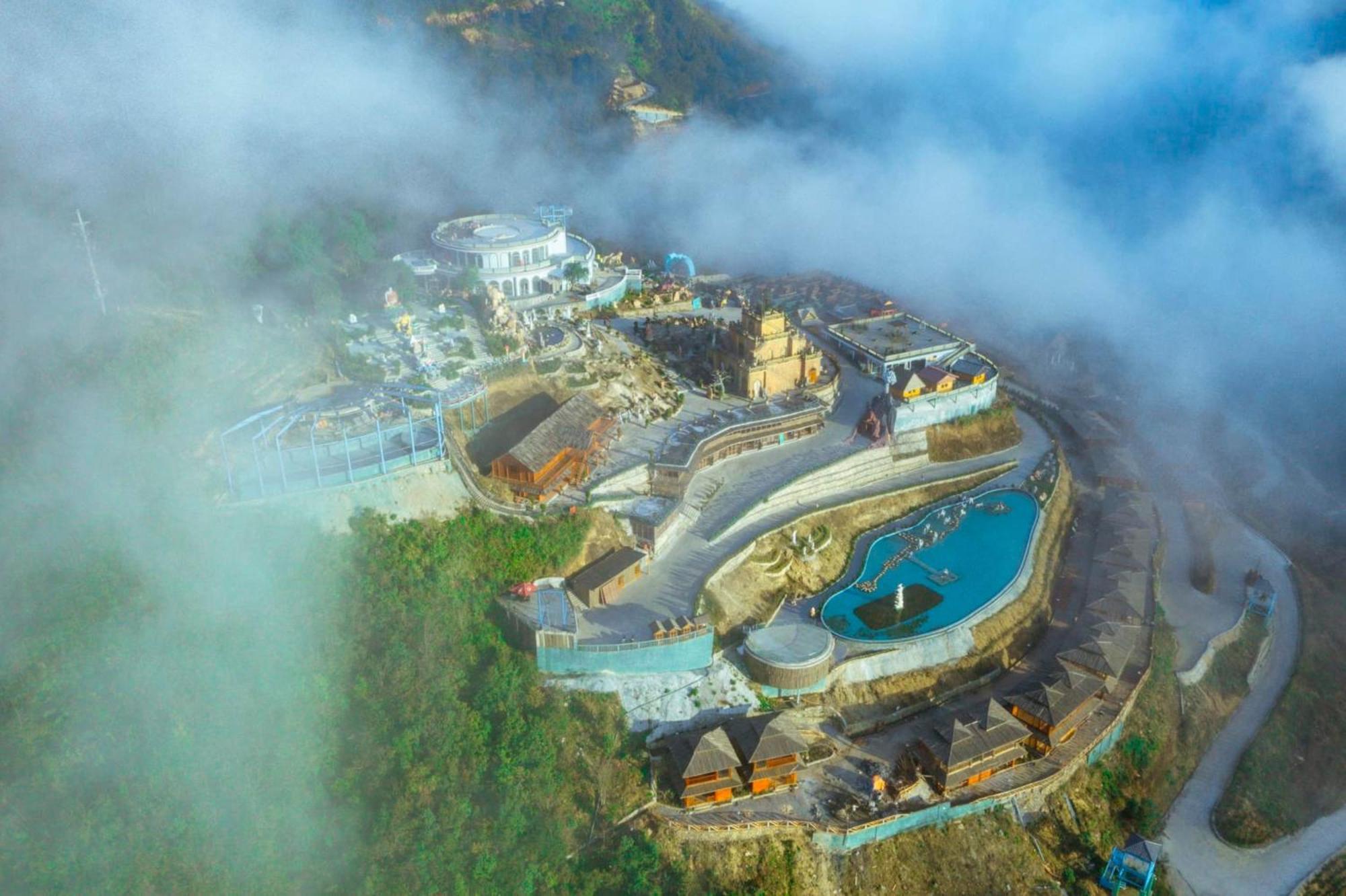 לאו קאי Heaven Gate Hotel O Quy Ho מראה חיצוני תמונה